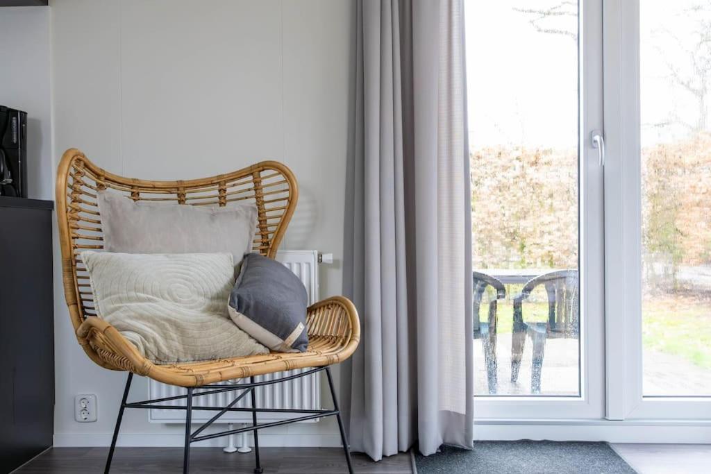 Gezellig Modern Chalet Midden Op De Veluwe Epe Dış mekan fotoğraf